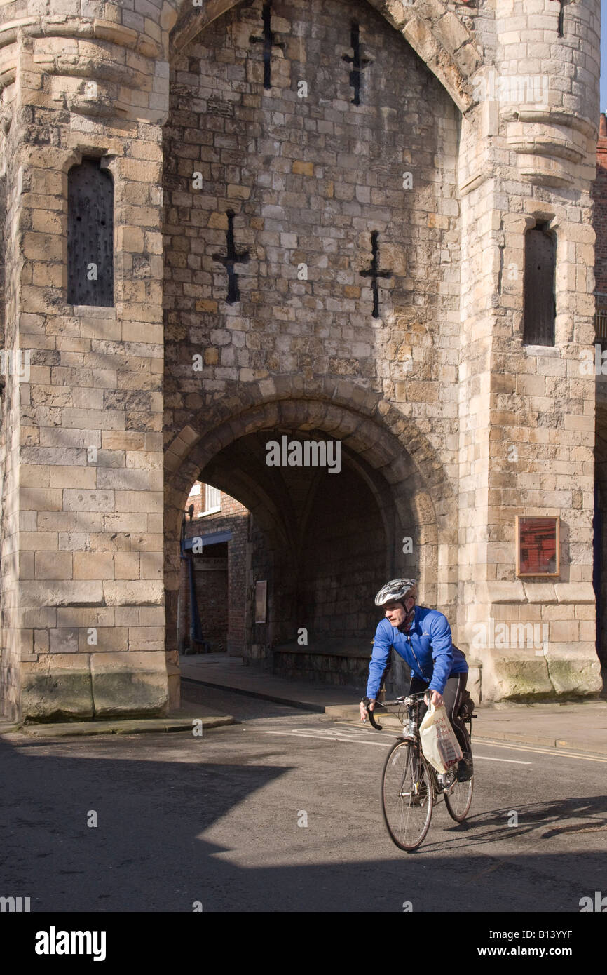 Radsport Mönch Bar ältesten York City Yorkshire England Stockfoto