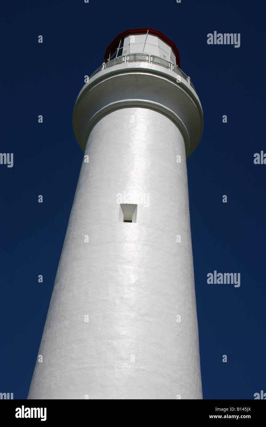 große Occéan Straße Leuchtturm, helle Haus, Leuchtturm, weiße, blaue ruhig, sicher Aus, Australien Stockfoto