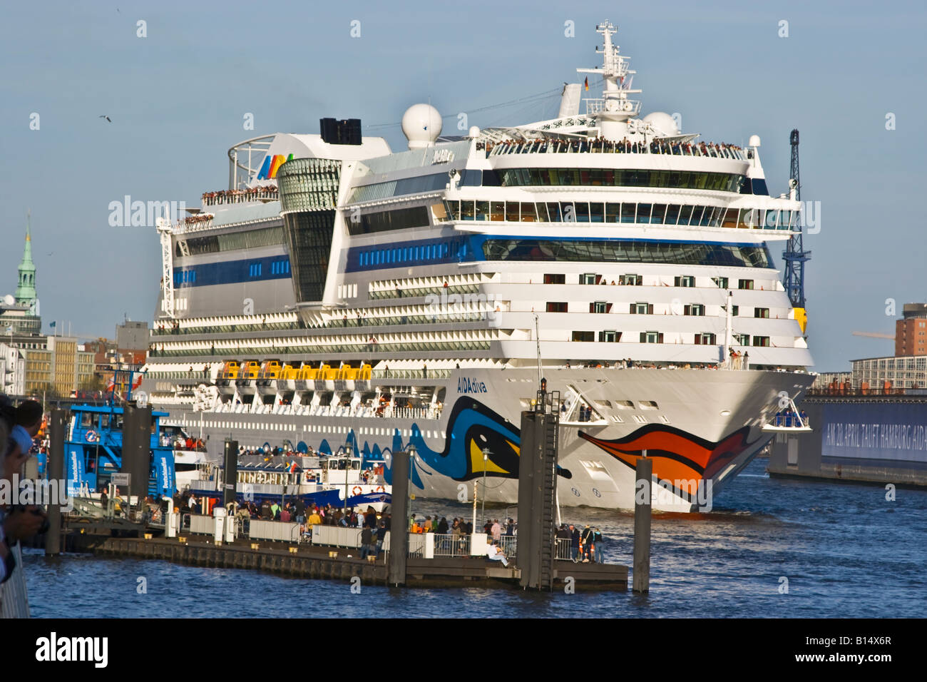 Aida Diva auf dem Fluss Elbe Hamburg Stockfoto
