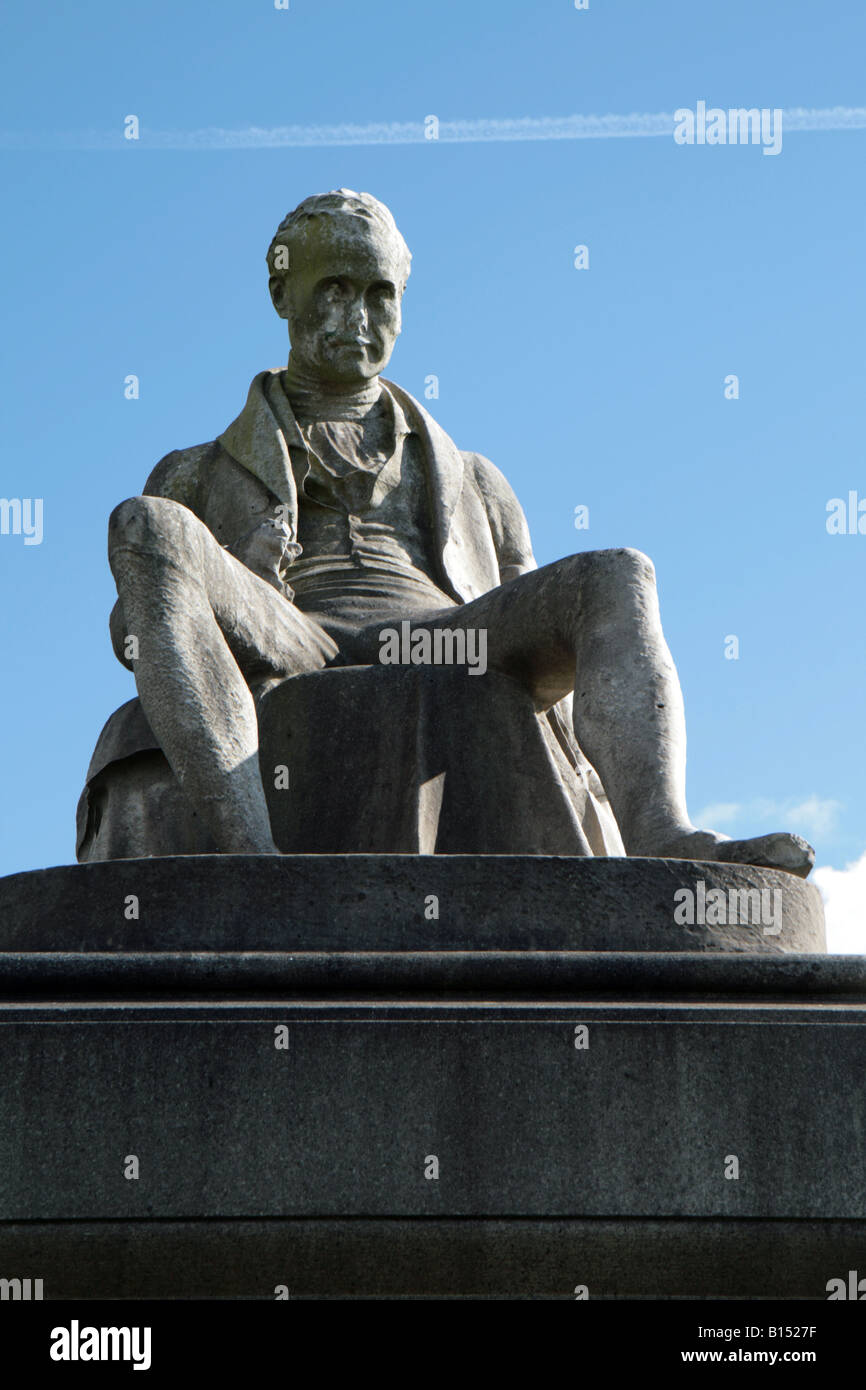 Grabbeigaben Statue von Charles Tennant in der Nekropole, Glasgow Stockfoto