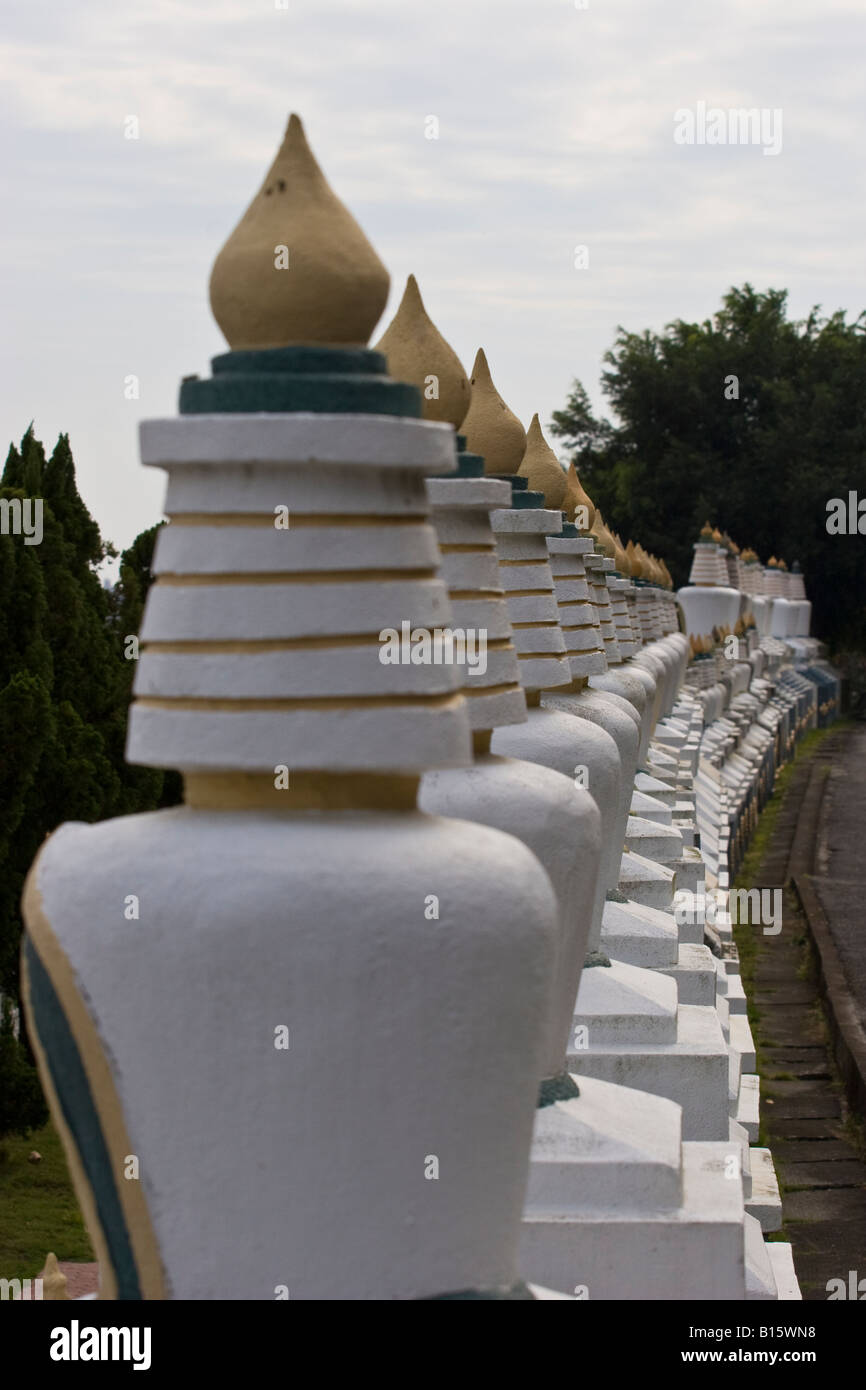 Stupas in Foguangshan - Buddhas Licht Berg - Kloster, Kaohsiung, Taiwan, ROC. Stockfoto