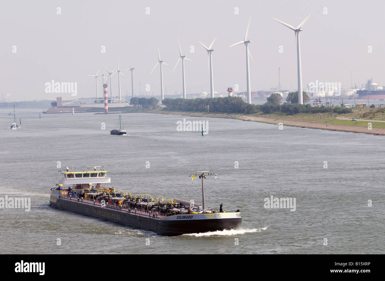 Öl-Tanker Schiff auf dem Rhein, Maasvlakte, Rotterdam, Holland. Stockfoto