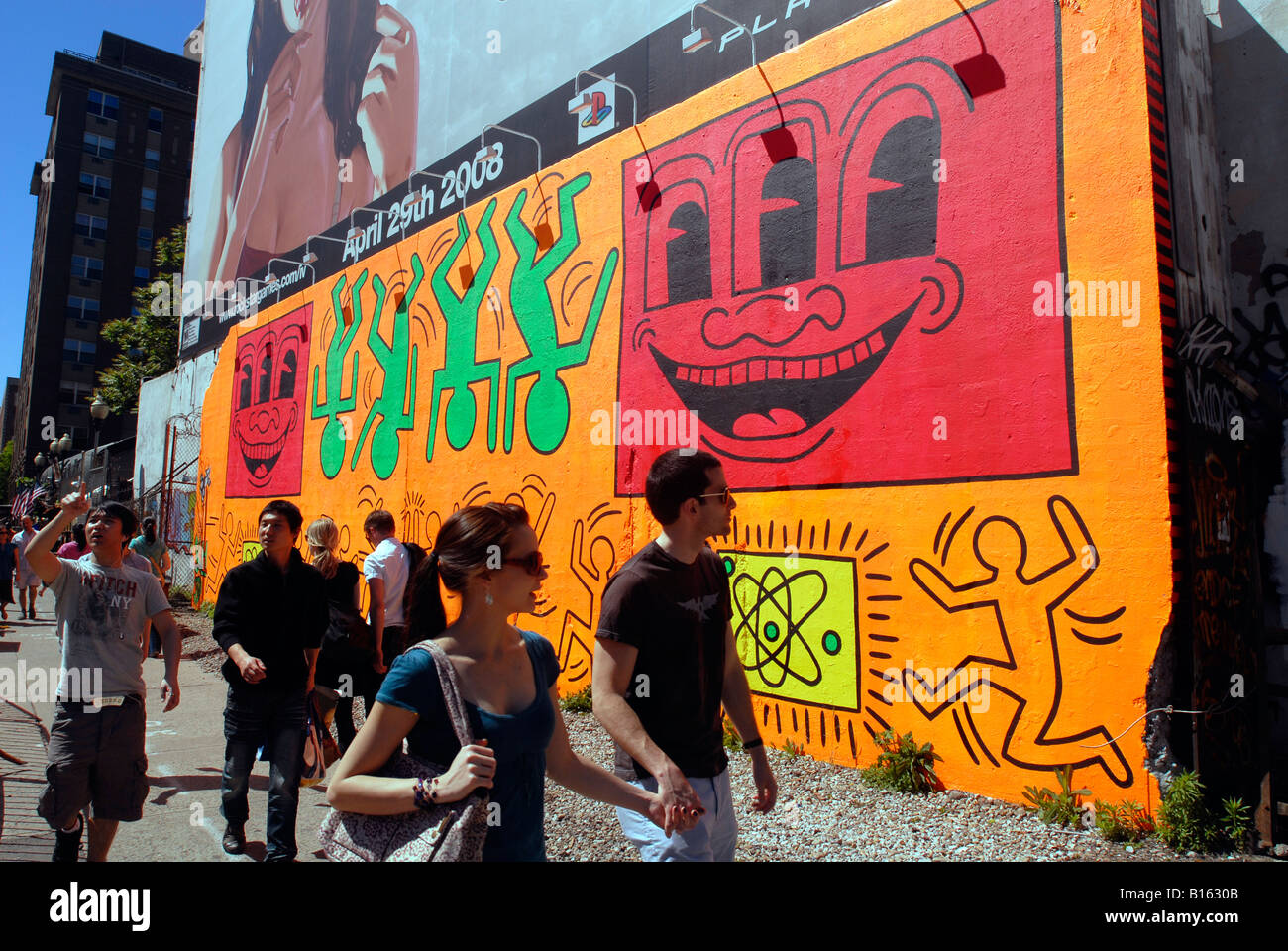 Eine Nachbildung des berühmten Wandbildes Keith Haring Bowery und Houston Street Stockfoto