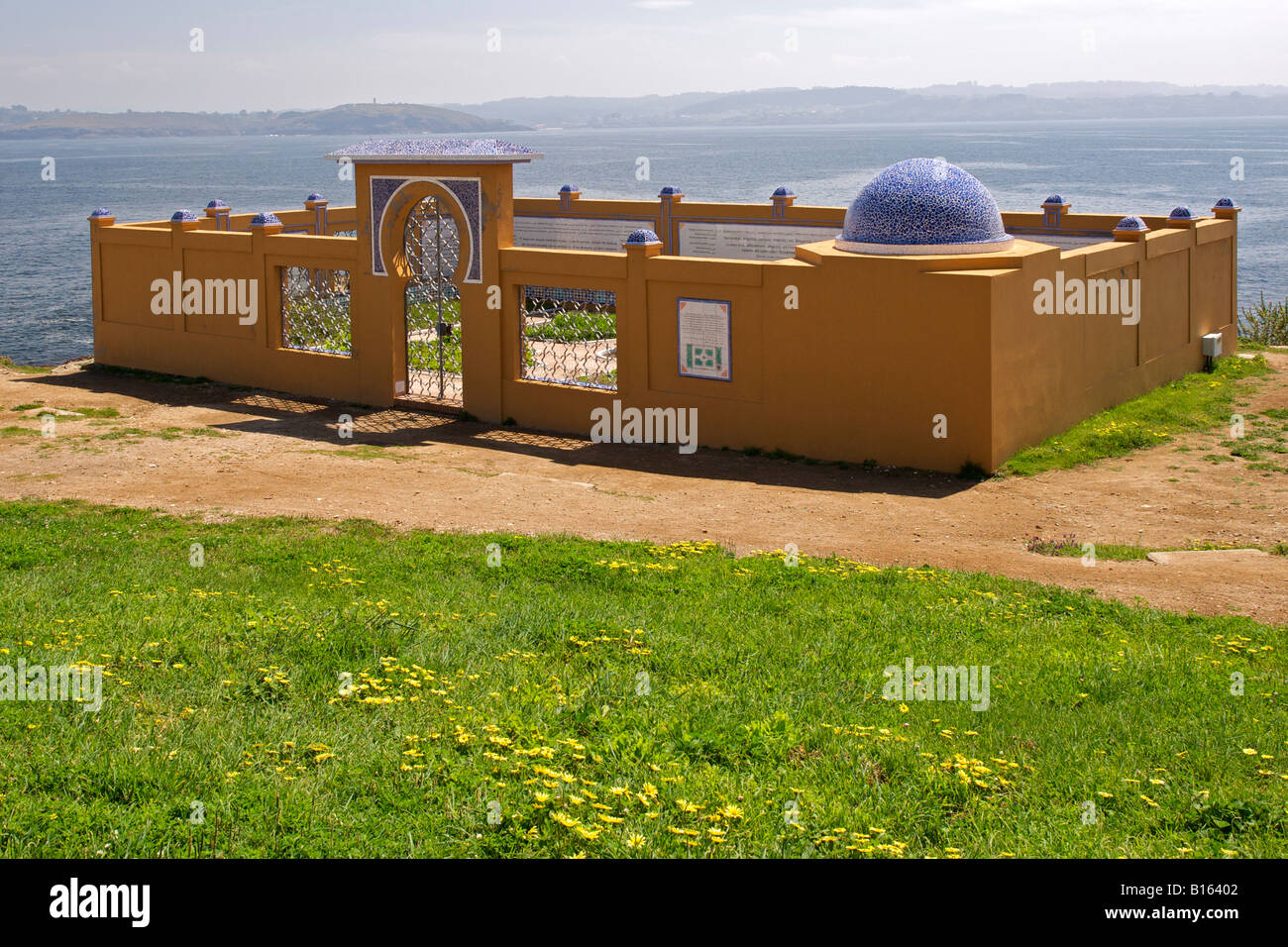 Die Casa de Las Palabras Cementerio Moro, ein maurischer Friedhof in der Nähe der Stadt La Coruña in der spanischen Region Galicien. Stockfoto