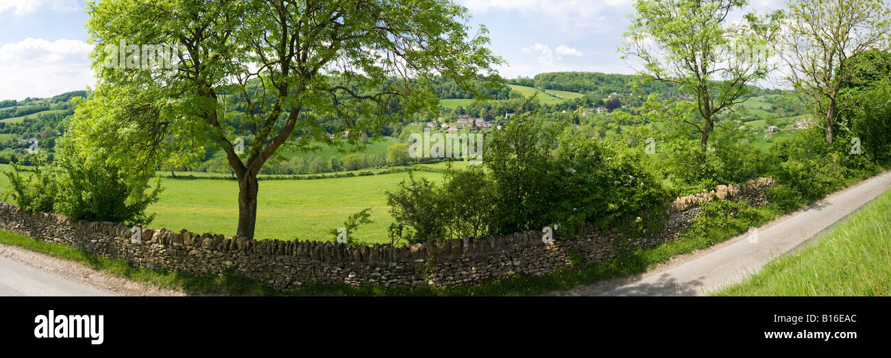 Einen Panoramablick über die Cotswold Dorf von Slad, Gloucestershire - Hauses der Kindheit von Laurie Lee Stockfoto