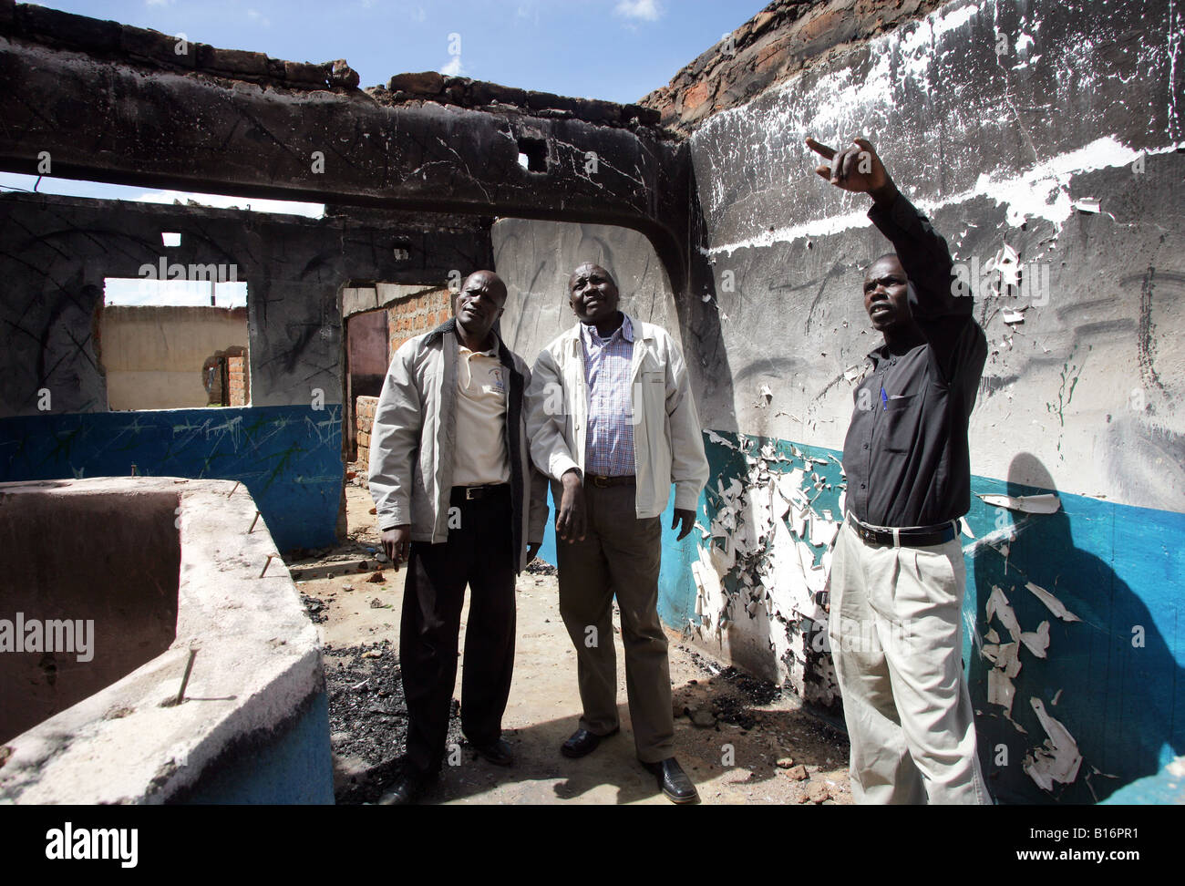 Kenia: verbrannte Haus in Eldoret, zerstört während des Landes nach Gewalt im Januar 2008 Stockfoto