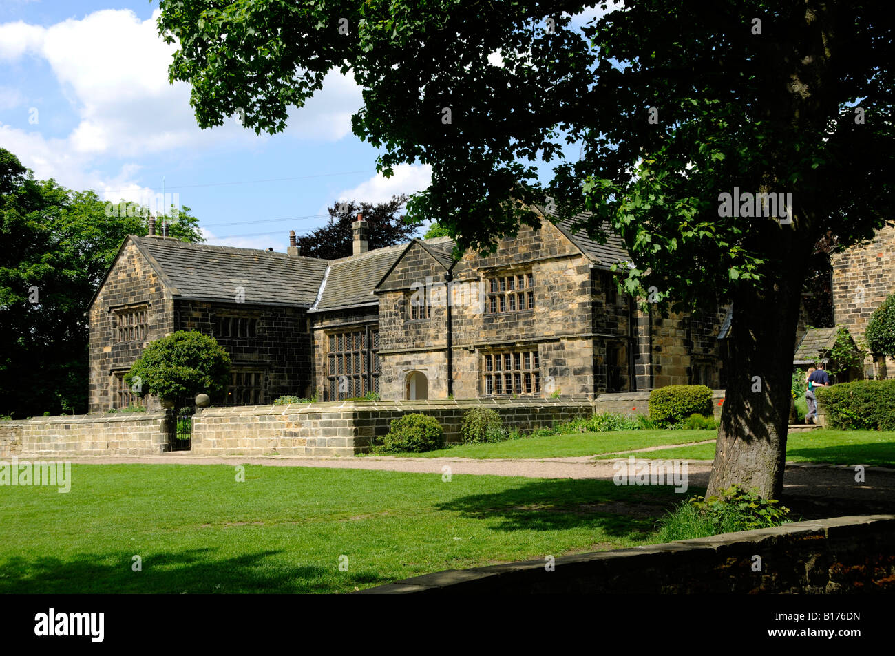 Oakwell Hall ein elisabethanisches Herrenhaus Haus der Inspiration für Fieldhead in Brontess Roman, Shirley jetzt ein museum Stockfoto