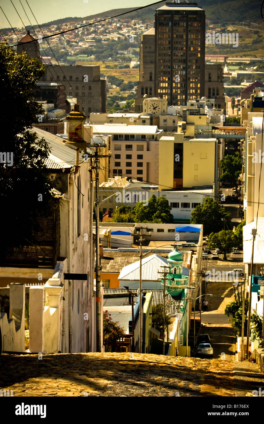 Steile Straße in Bo-Kaap und City Bowl, Kapstadt Stockfoto