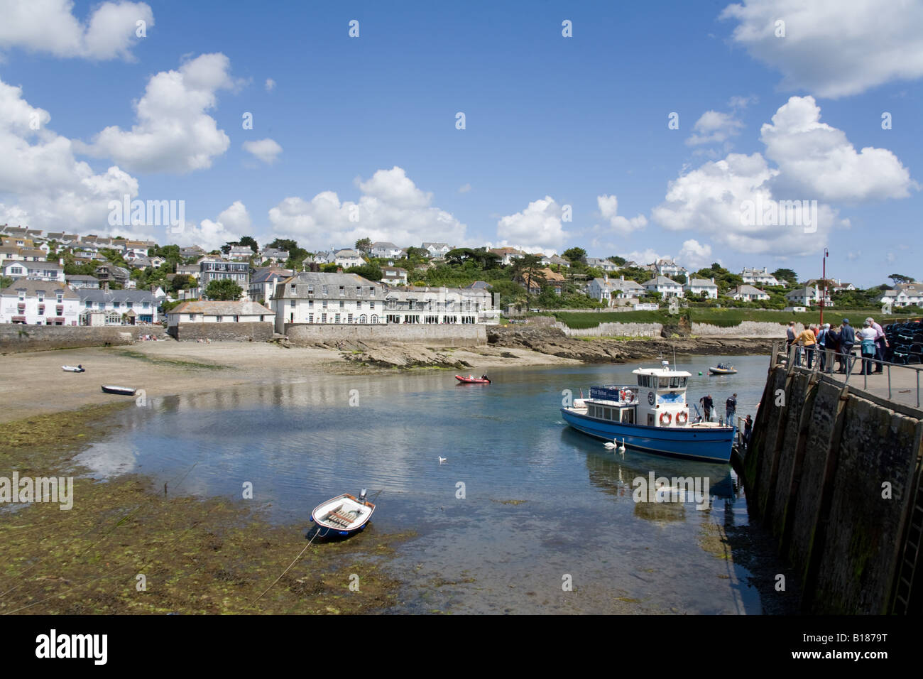 Im Leerlauf Felsen Hotel St Mawes Cornwall Stockfoto