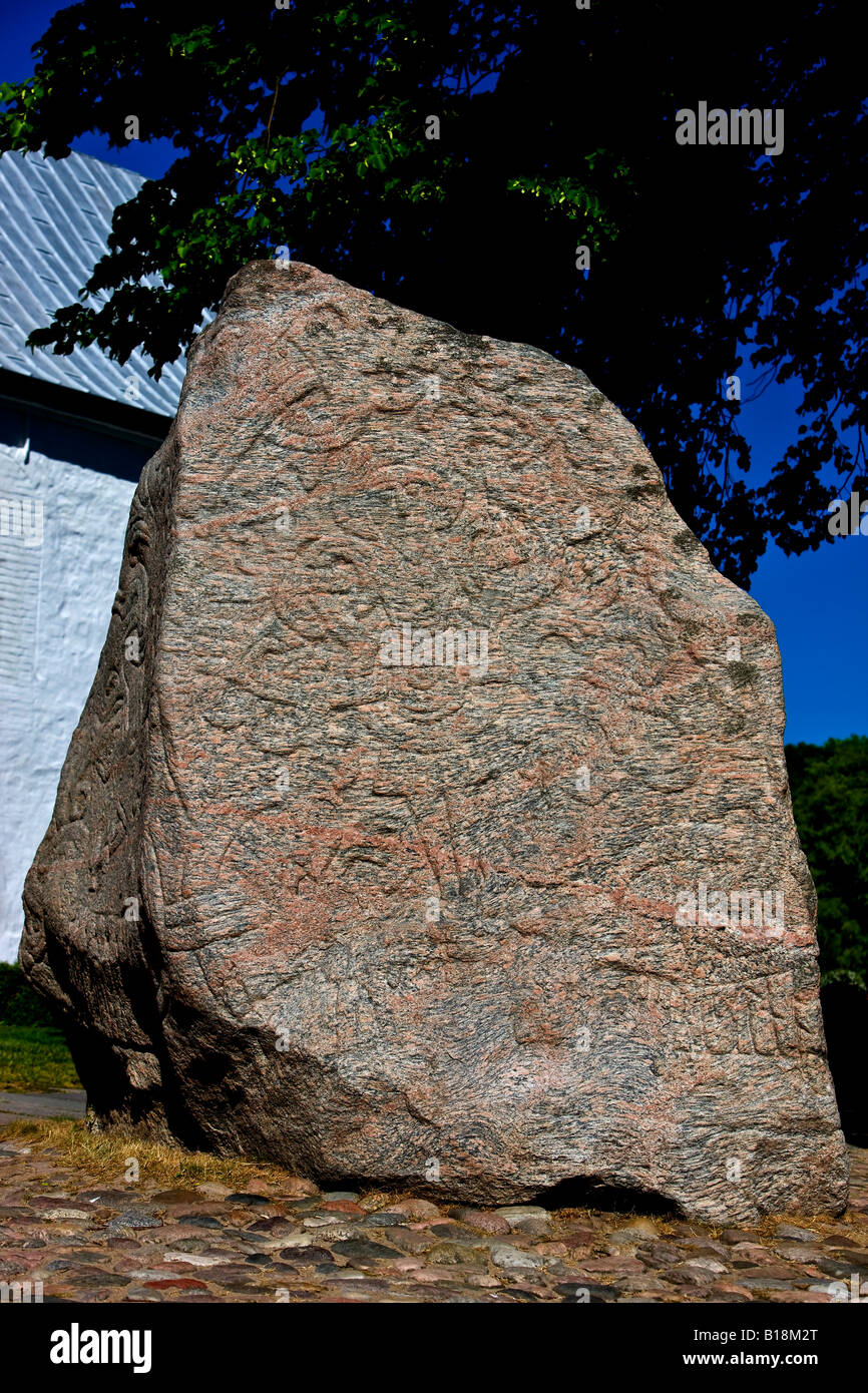 Der Runenstein von Harald Blauzahn in Jelling Stockfoto