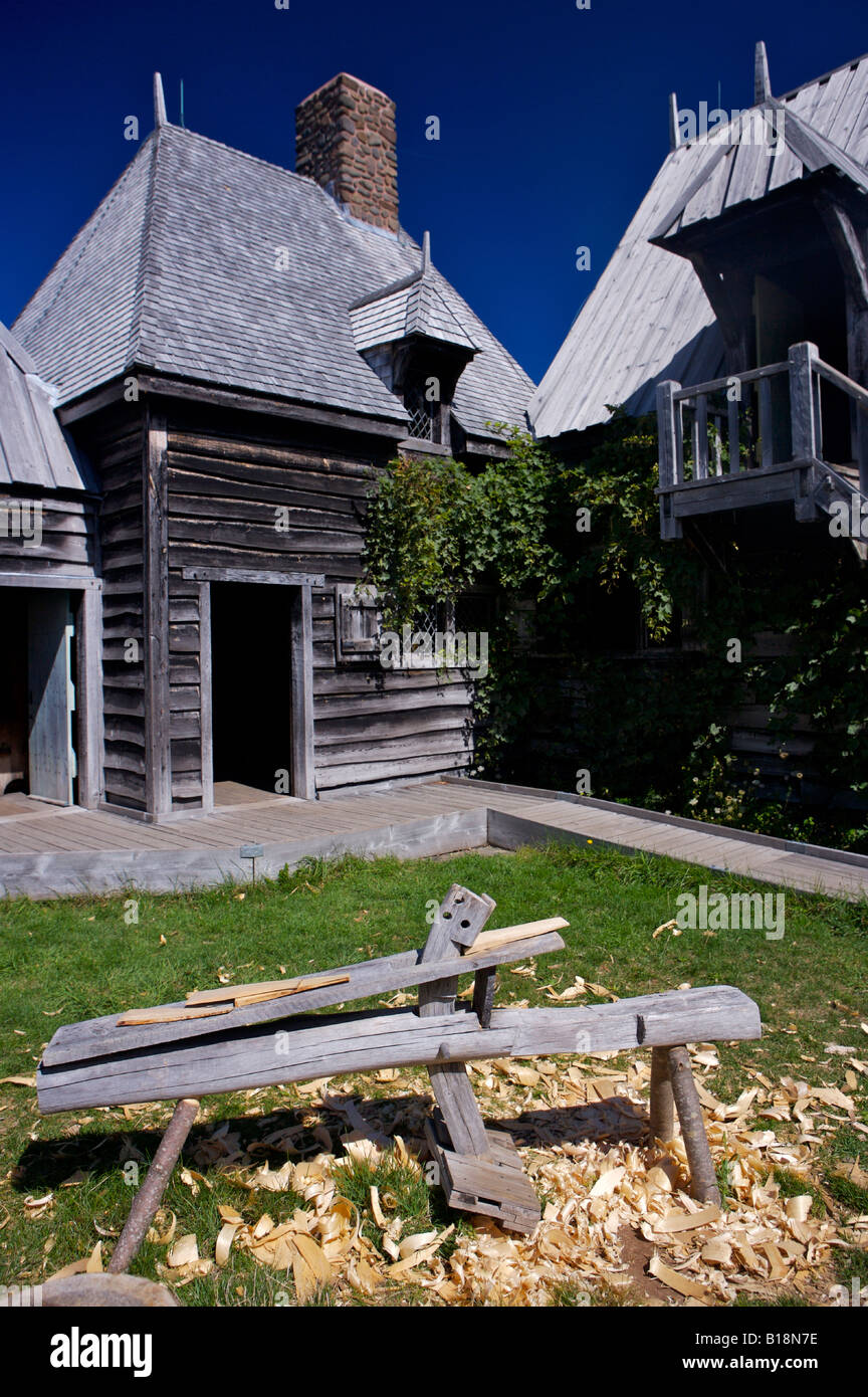 Sieur de Mons Aufenthalts- und Holz-Ausschnitt im Innenhof der Port Royal National Historic Site, Port Royal Habitation, in der Nähe Stockfoto