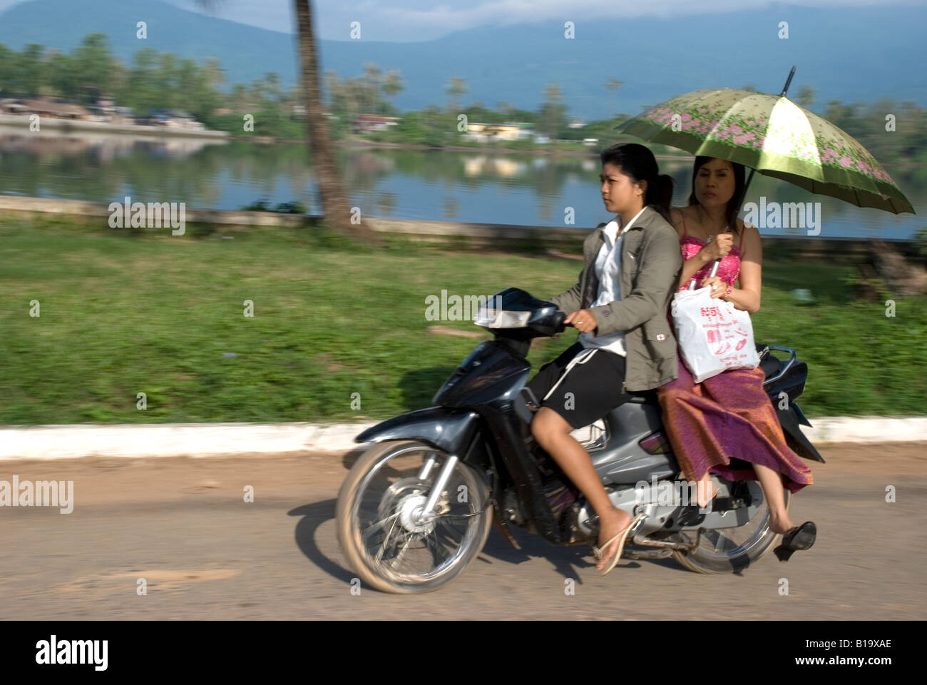 Kambodscha Kampot River Road Szene Stockfoto