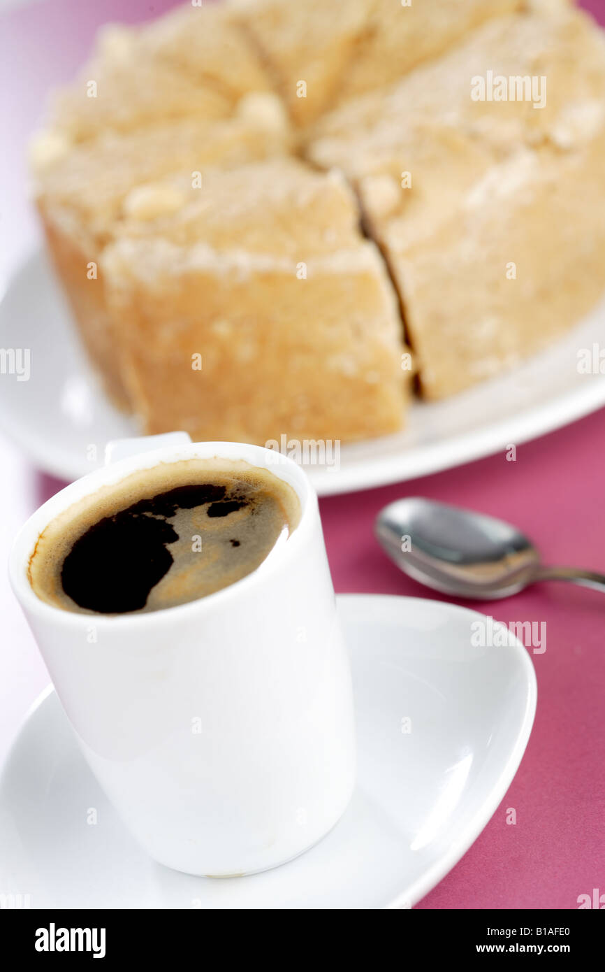Kaffee und Mazapan - typisch süß - Kanarische Inseln-Spanien Stockfoto