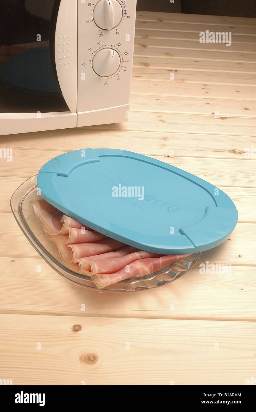 Glas-Lunch-Box mit Kochschinken Stockfoto