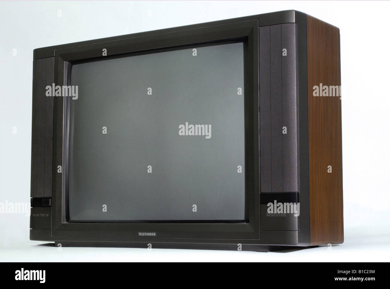 Broadcast, Fernsehen, TVGerät, Typ. Telefunken PALcolor P540 NV, Deutschland, 1990