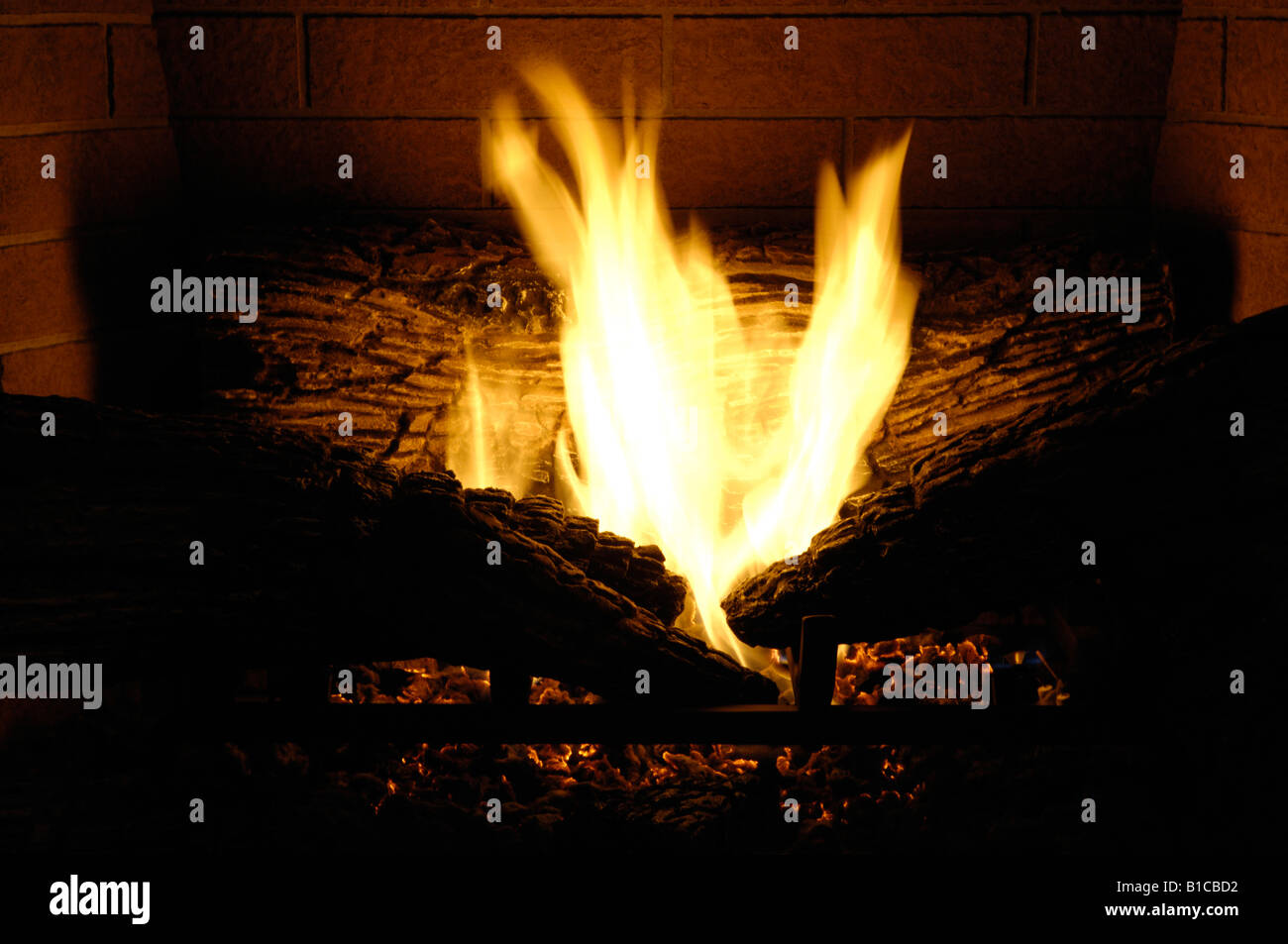 Feuer in einem Kamin Stockfoto