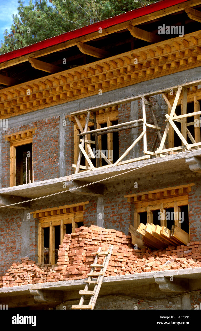 Bhutan Bumthang Valley Jakar Petsheling Kloster im Bau Stockfoto