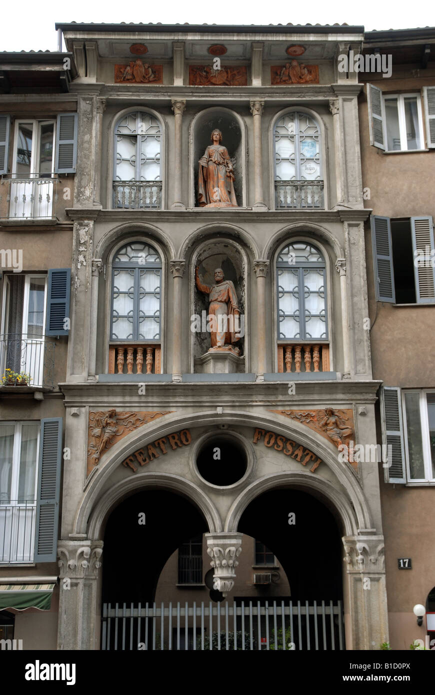 Corso garibaldi milano Fotos und Bildmaterial in hoher Auflösung Alamy