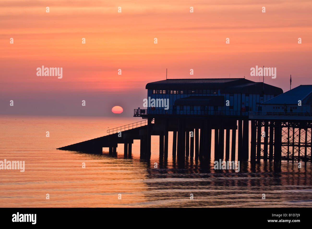 Cromer Pier Sonnenaufgang Stockfoto