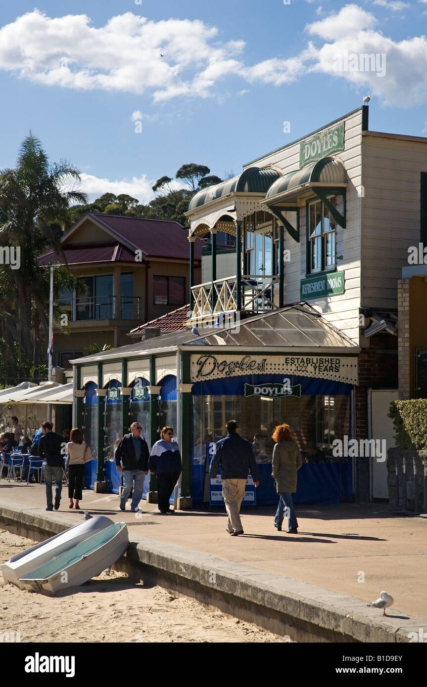 Doyles Fischrestaurant in Watsons Bay auf Sydney dient die berühmtesten Fish And Chips in Australien Stockfoto