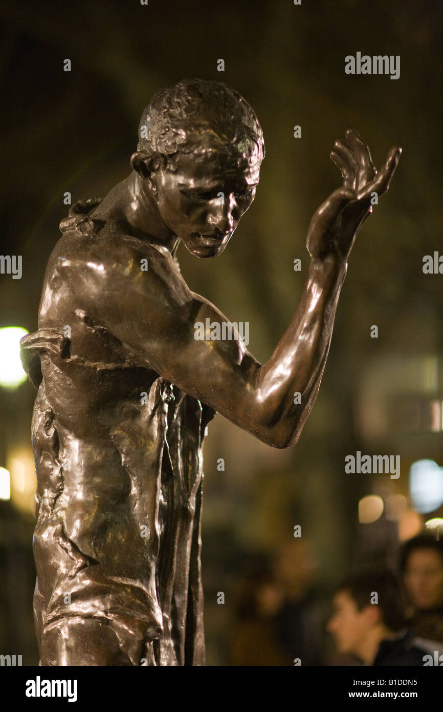 Pierre de Wissant, Bronze von Rodin, ausgestellt im Freien in Granada