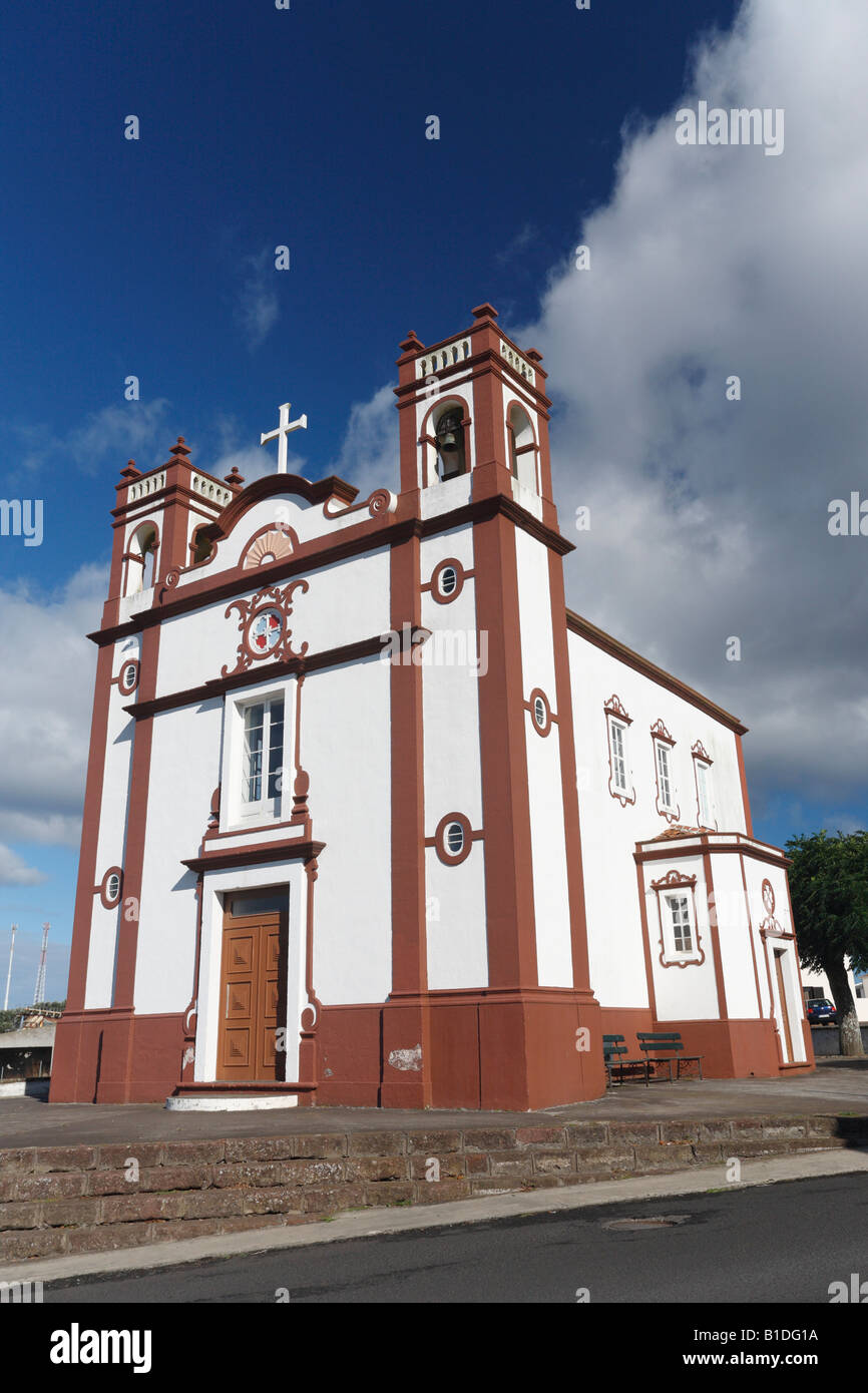 Santo Antao-Kirche in der Stadt Vila Do Porto, Insel Santa Maria, Azoren, Portugal Stockfoto