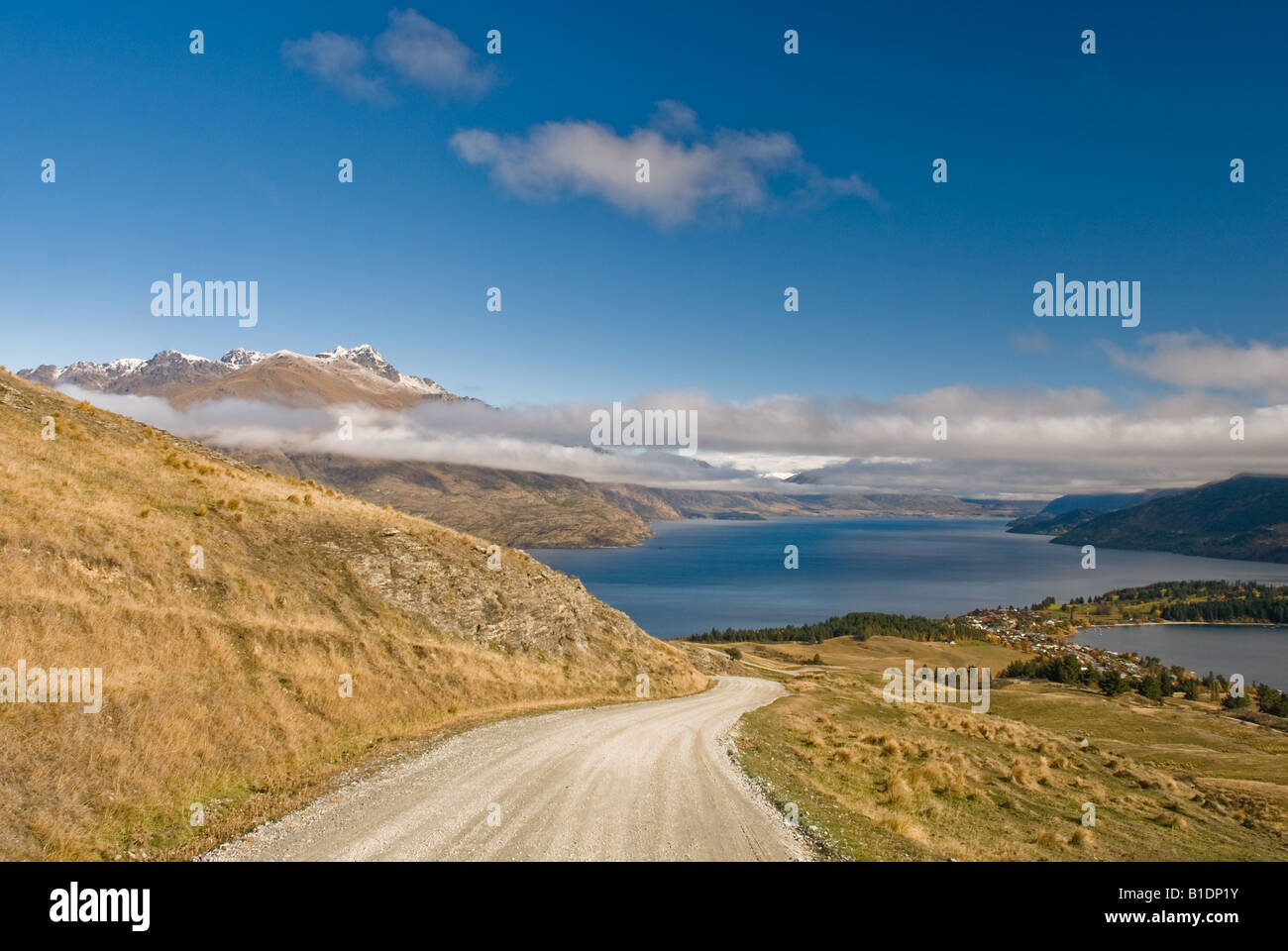 Remote-Panoramastraße in der Nähe von Queenstown, Central Otago, Neuseeland Stockfoto