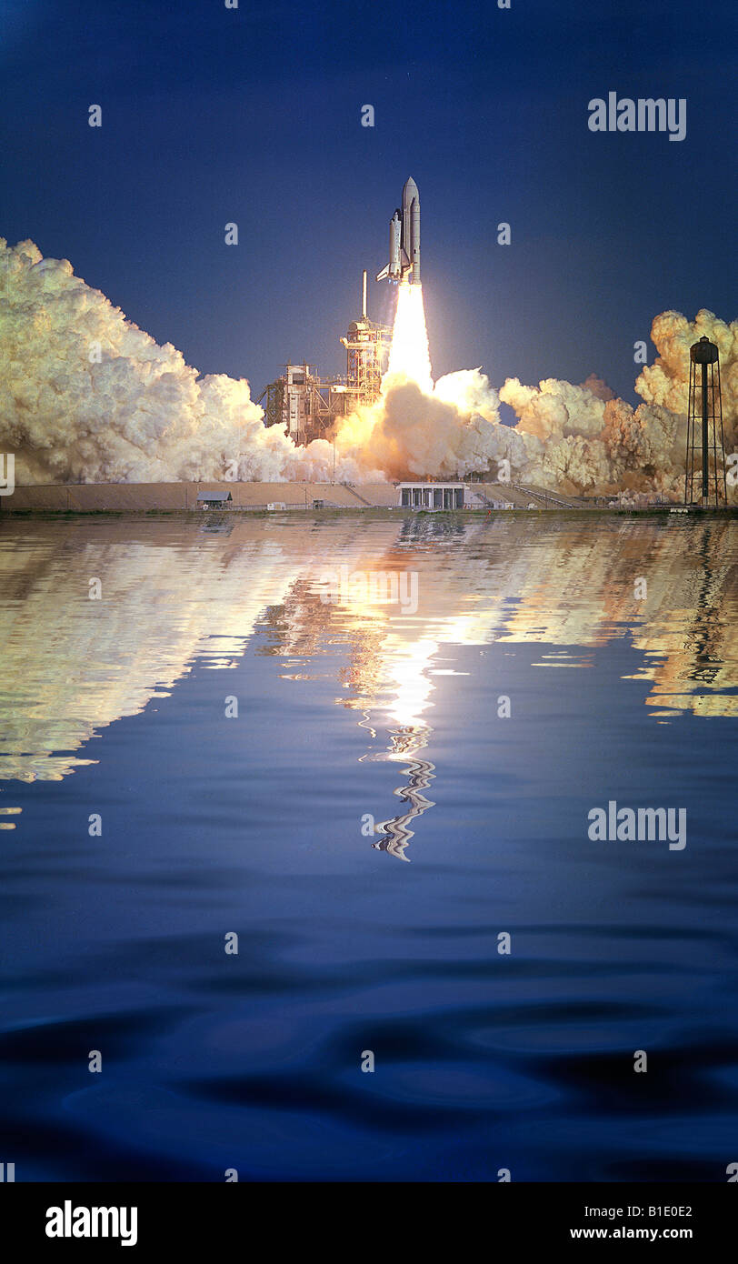 Space Shuttle Columbia abheben von komplexen 39A Stockfoto