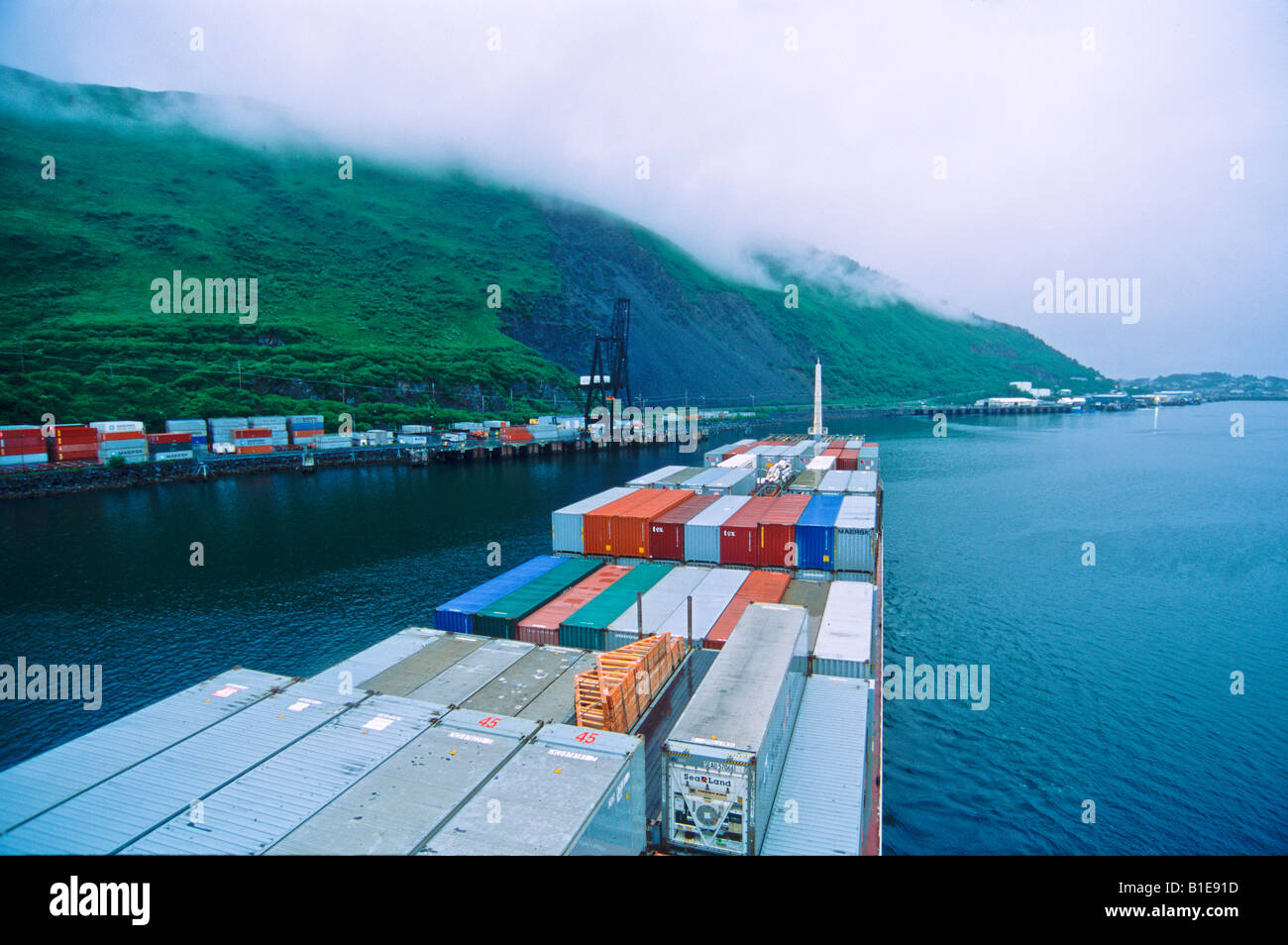 Container terminal kodiak alaska -Fotos und -Bildmaterial in hoher ...