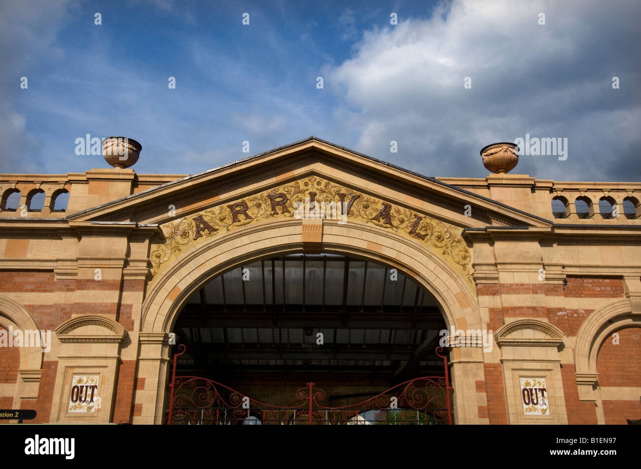 Ankunftshalle der viktorianischen Leicester London Road Midland Railway Station Stockfoto