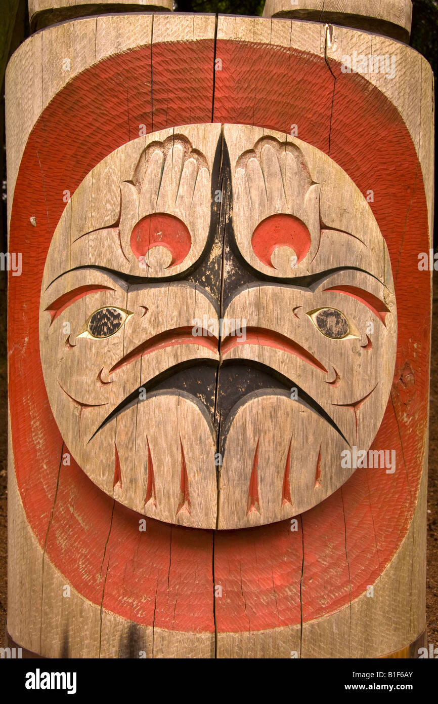 Totempfahl Gesicht, Museum of Anthropology, Vancouver, BC, Kanada Stockfoto