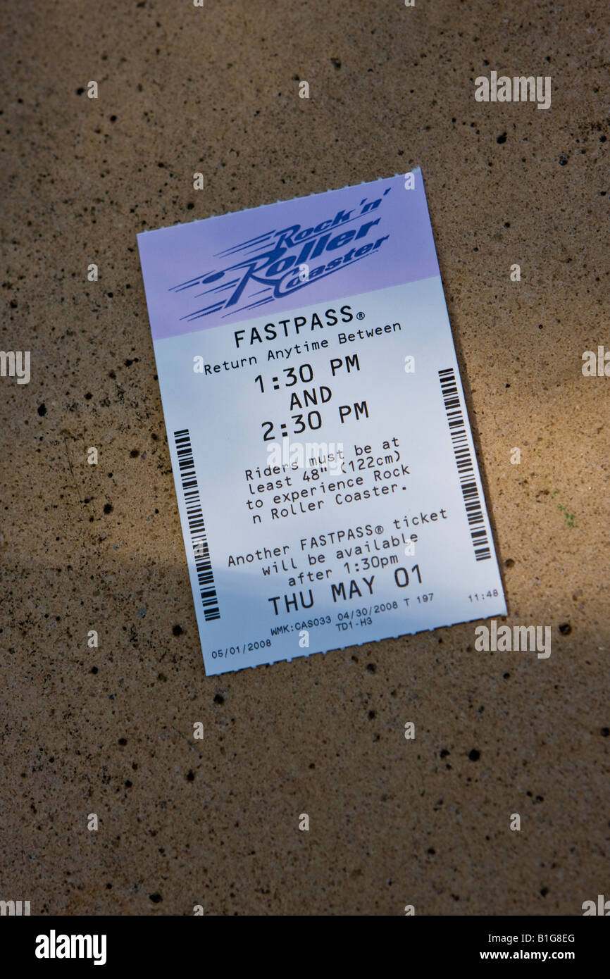 Ein Rock ' n ' Roller Coaster Fast Pass Ticket von Hollywood-Studios in Orlando Florida USA Stockfoto