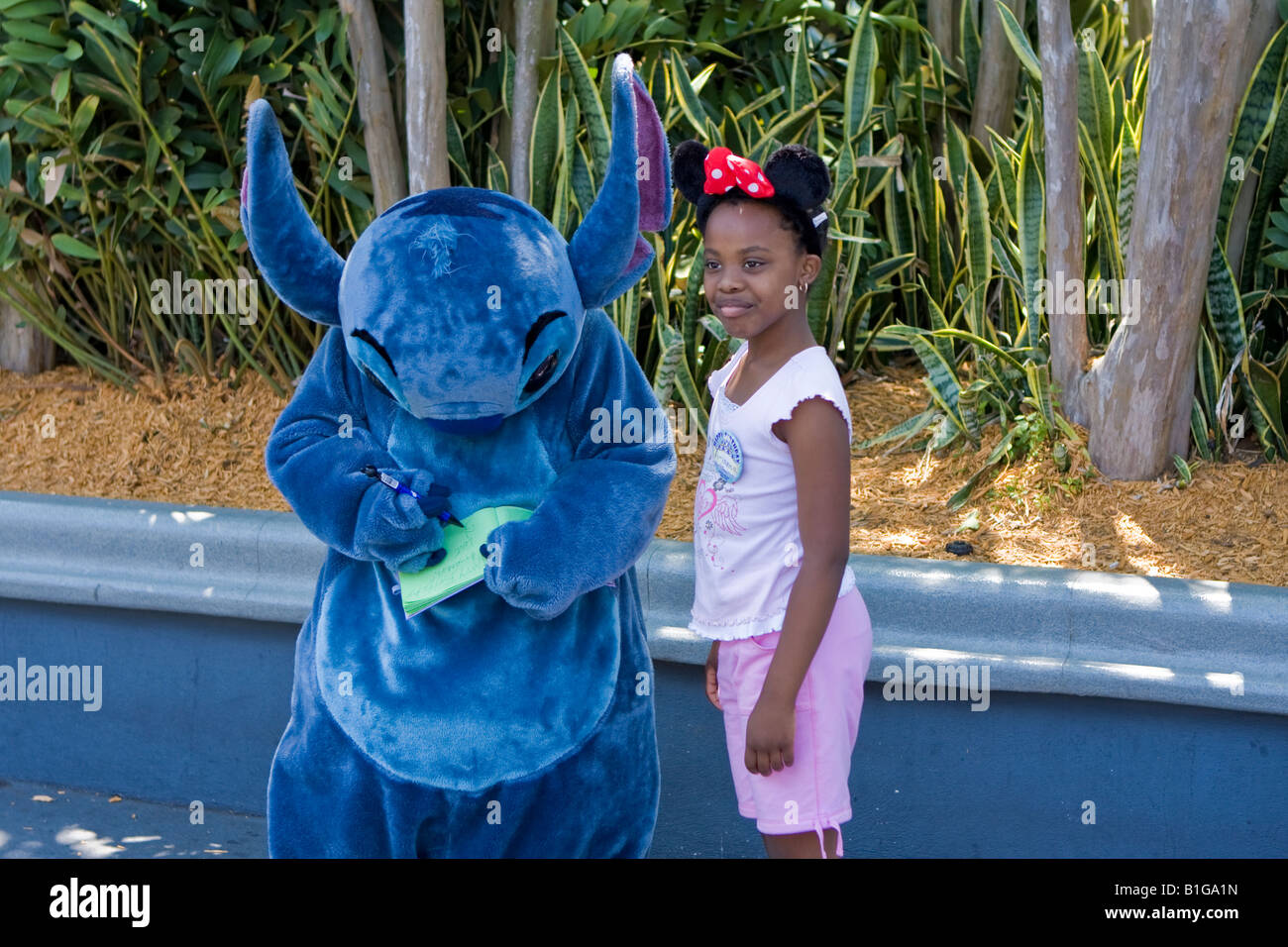 Stitch lilo lilo stitch stitch -Fotos und -Bildmaterial in hoher ...