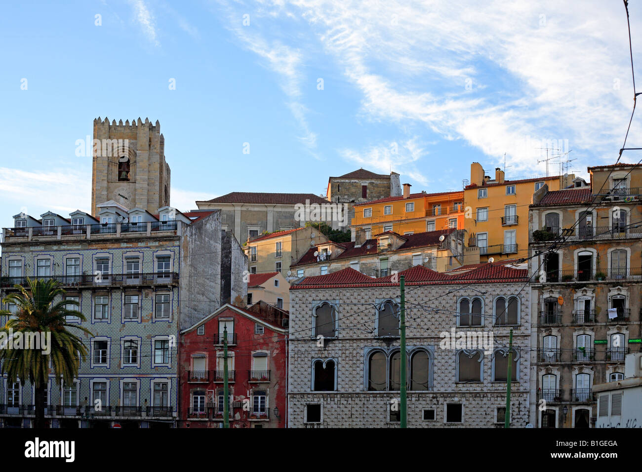 Blick über die Dächer in Lissabon, Portugal Stockfoto