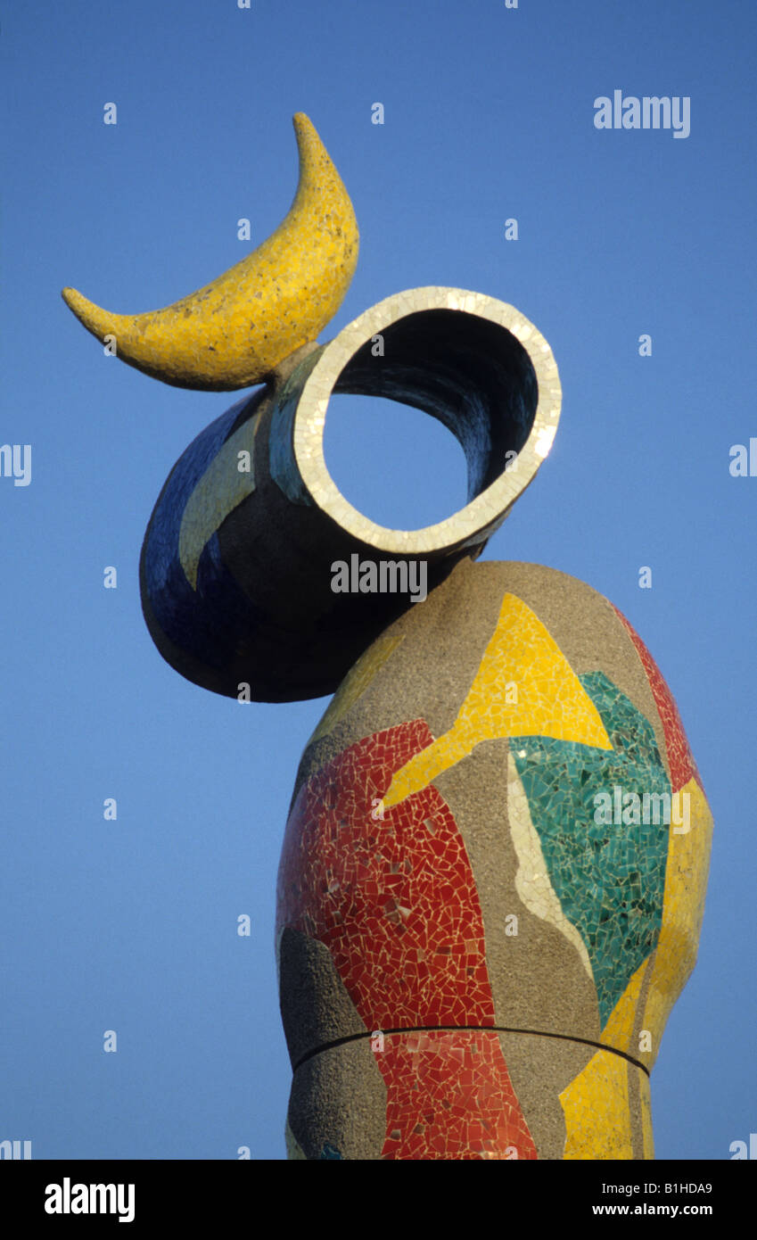 Detail der Dona i Ocell Frau und Vogel von Joan Miró Parc de l Escorxador Barcelona Spanien Joan Miró Barcelona Skulptur Stockfoto