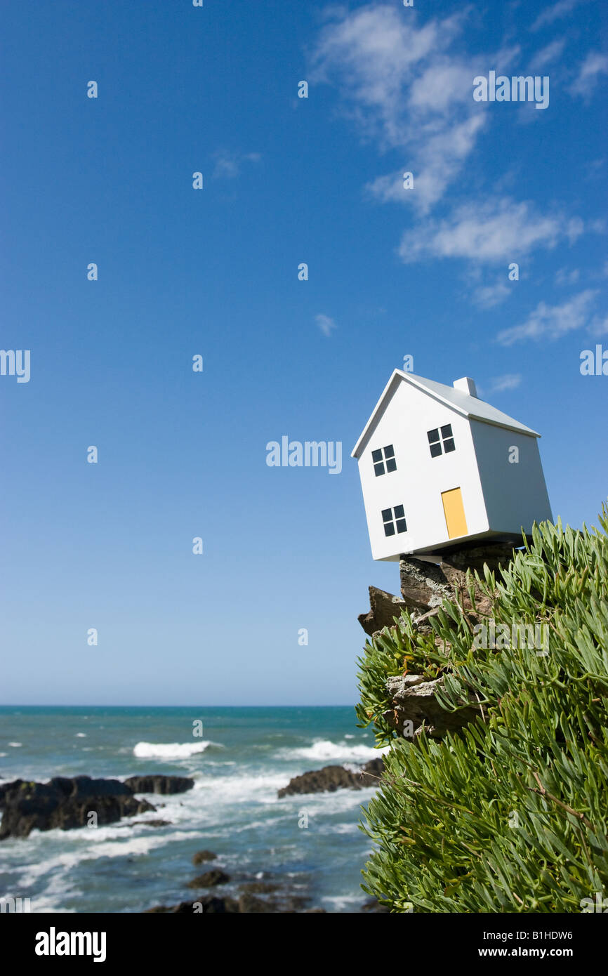 Modellhaus auf der Klippe Stockfoto