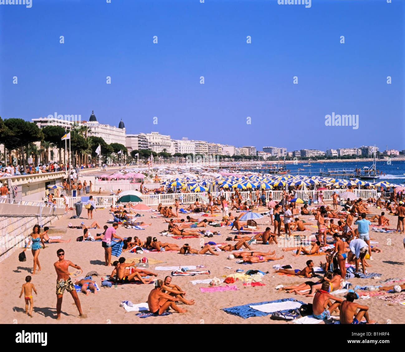 La Croisette Boulevard und Strand Cannes Cote d ' Azur Südfrankreich