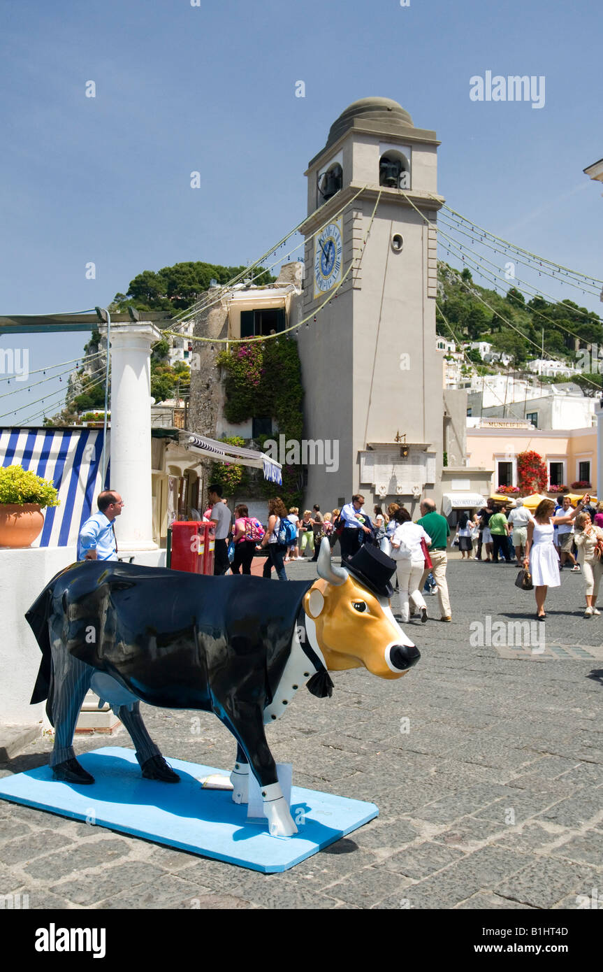 Die wichtigsten Platz von Capri-Stadt auf der Insel Capri aus Sorrent im Golf von Neapel Italien Stockfoto