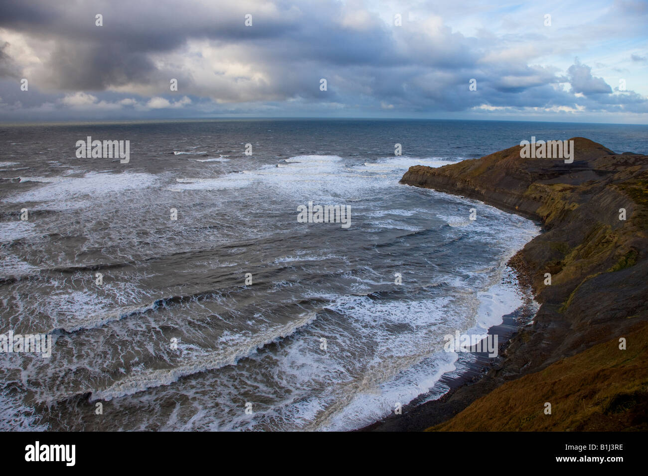 Rauhes Wetter bei Kettleness North Yorkshire Coast in der Nähe von Whitby Stockfoto