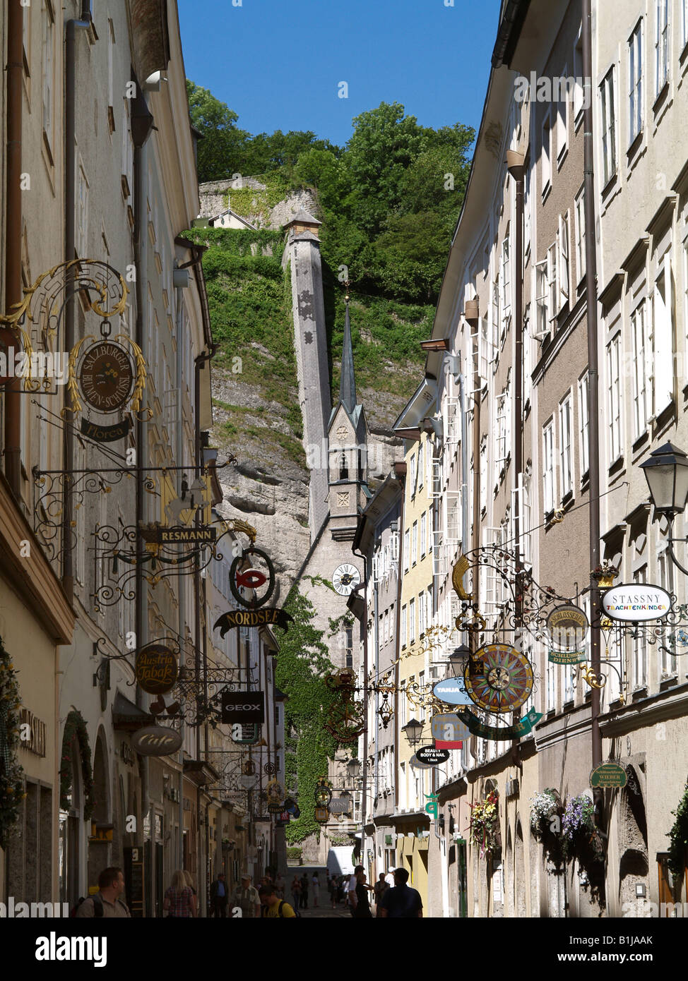 Straße Getreidegasse in Salzburg, Österreich, Salzburg Stadt, Stadt Salzburg, Salzburg Stockfoto