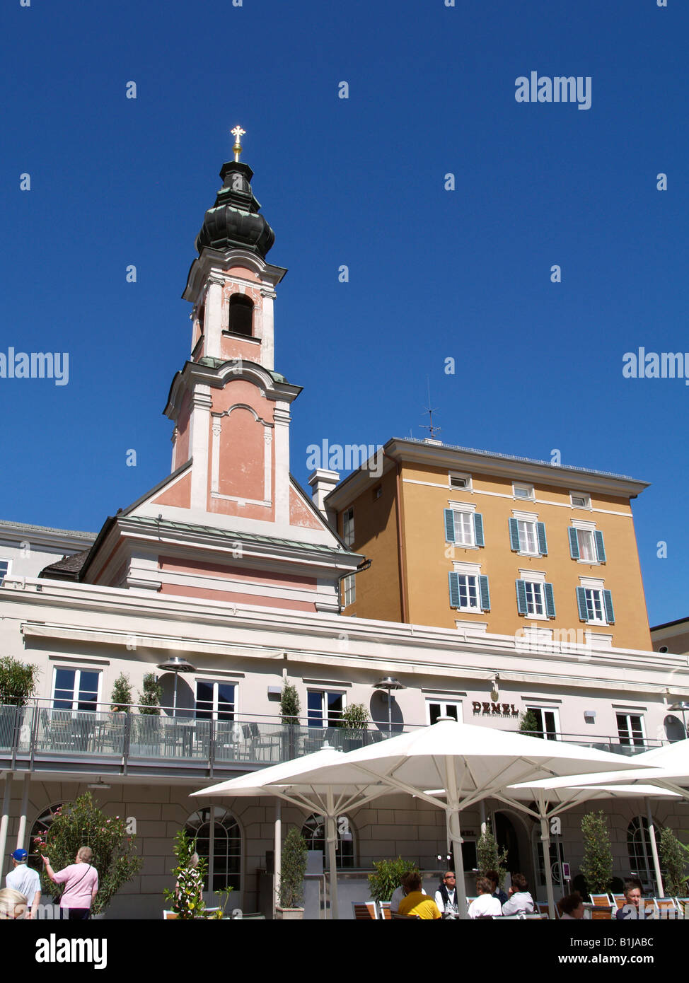 quadratische Residenzplatz, Österreich, Salzburg, Stadt Salzburg, Salzburg Stockfoto
