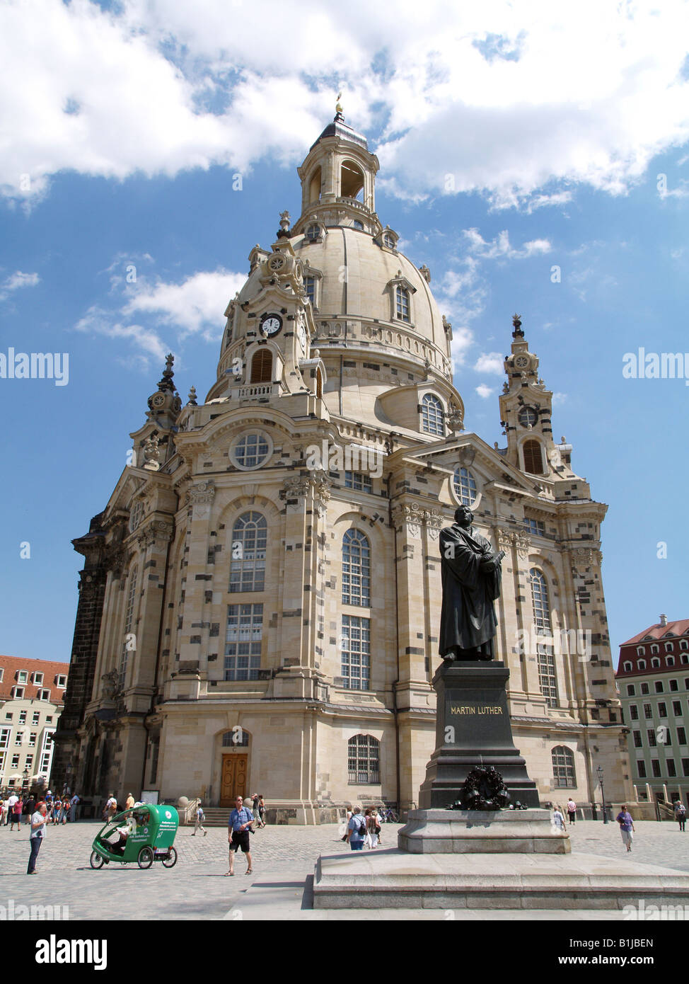 Frauenkirche Dresden und Martin Luther Denkmal, Deutschland, Dresden Stockfoto
