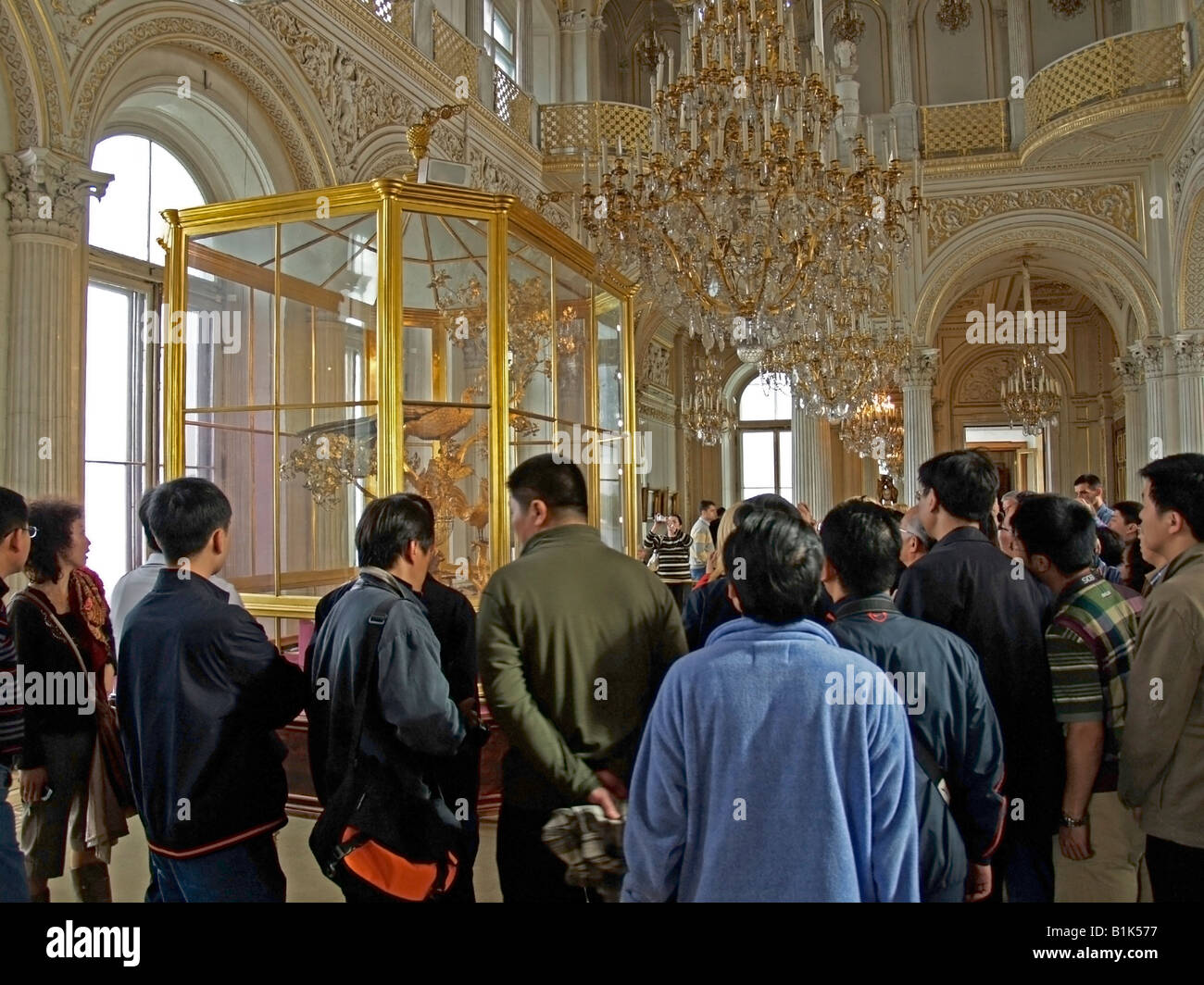 Besucher Touristen die Pavillon-Halle in der kleinen Eremitage Sankt Petersburg Russland Stockfoto