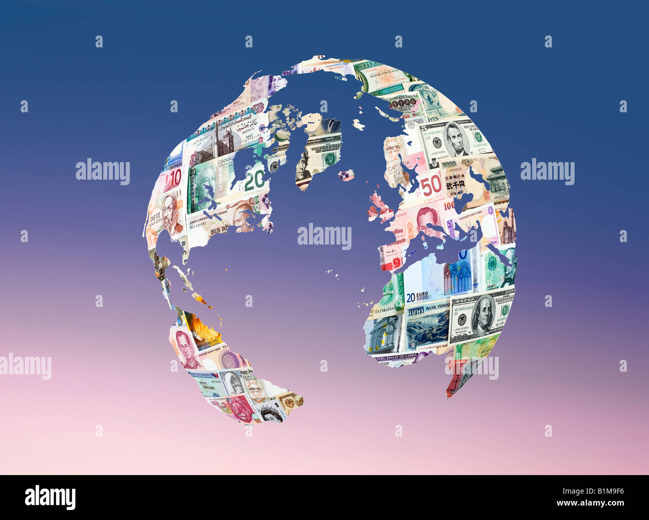 Montage der internationalen Währung auf der Weltkarte Stockfoto