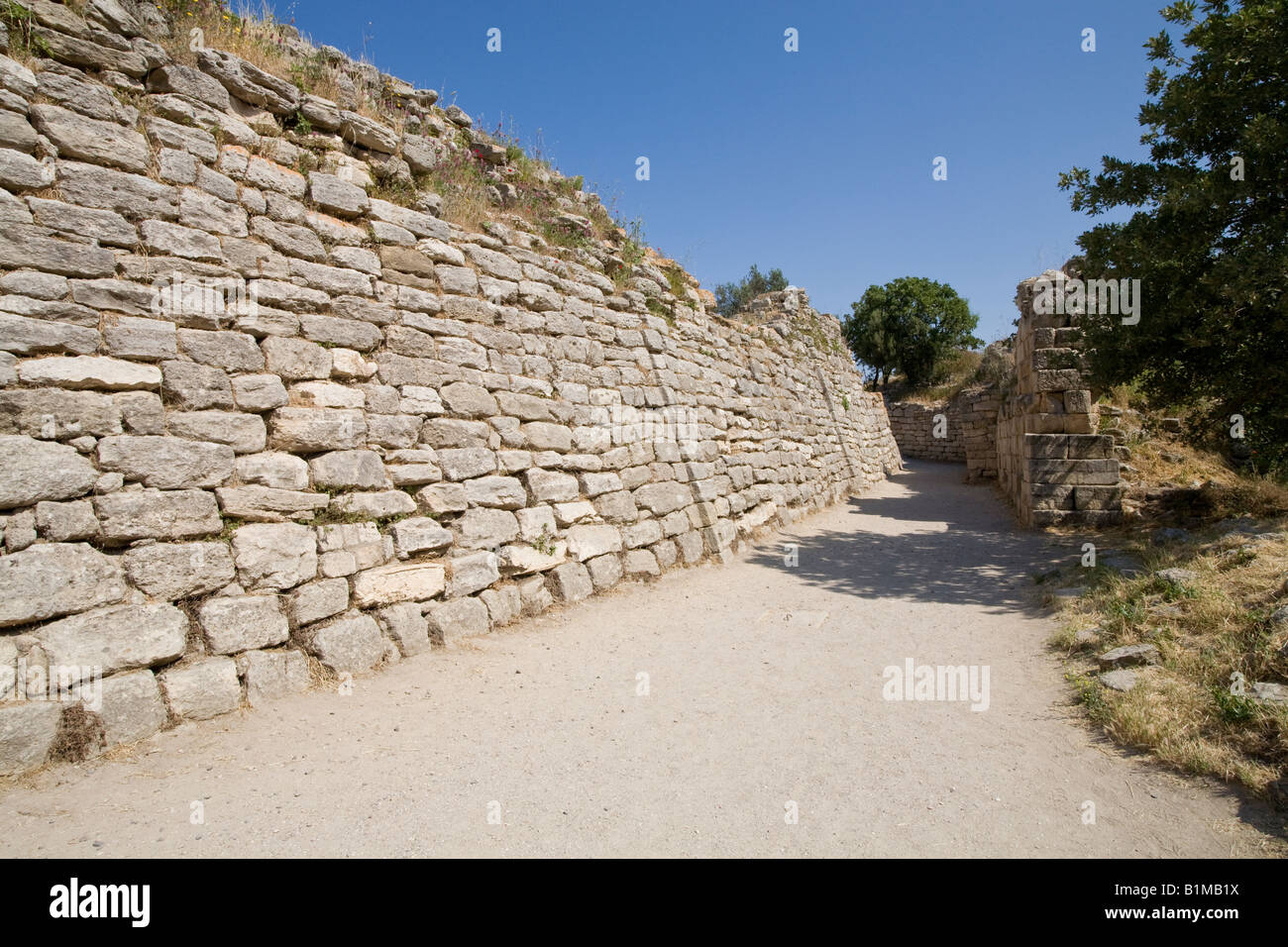 Walls of troy -Fotos und -Bildmaterial in hoher Auflösung – Alamy