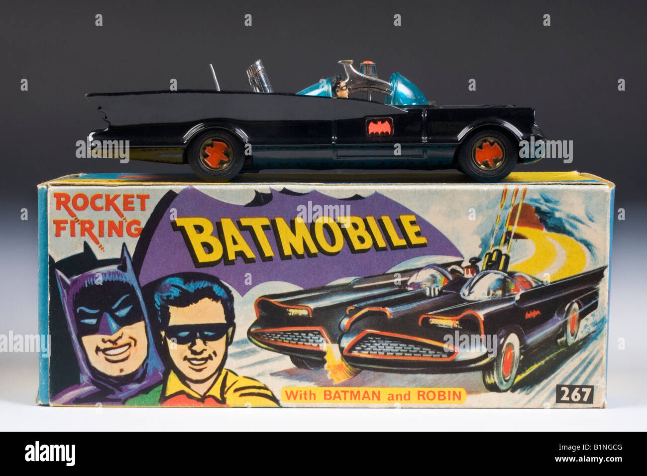 Das Batmobil. Corgi Diecast Modell no.267. 1966-1967 mit der Originalverpackung ausgestellt Stockfoto