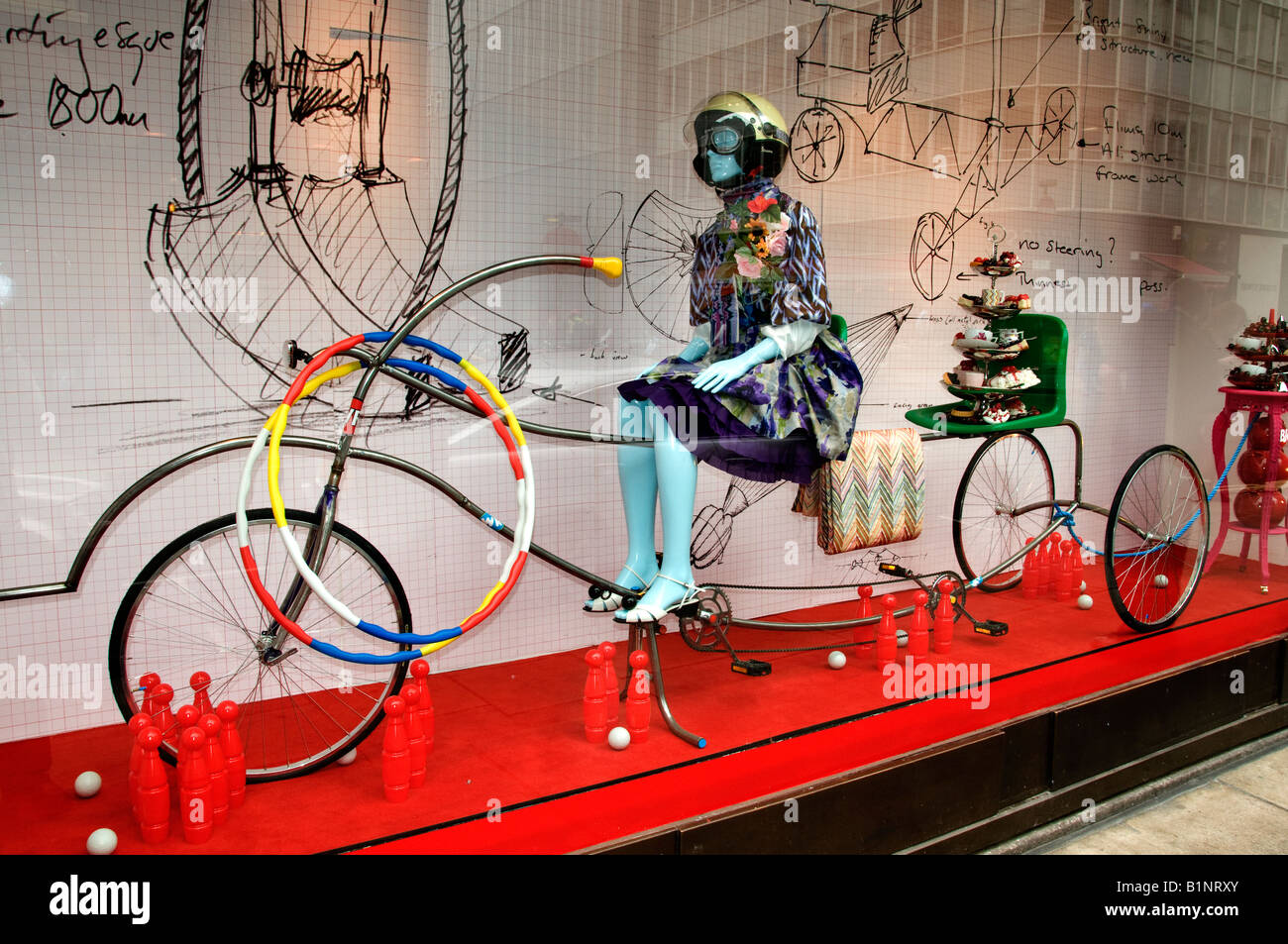 London England Selfridge Oxford street Kleidung dress Designer Couturier modische Mode Stockfoto