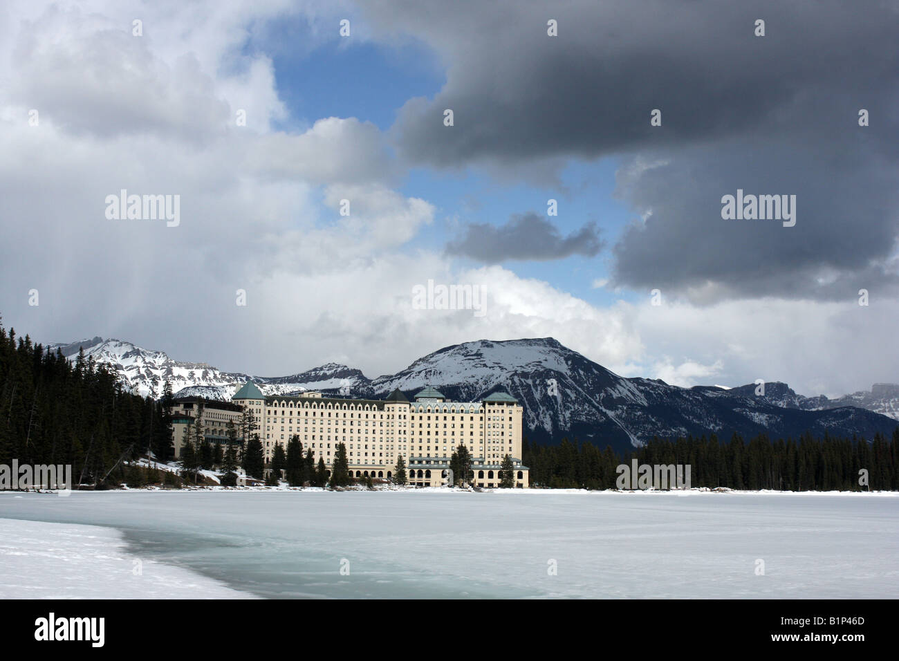 Fairmont Hotel Lake Louise Kanada Stockfoto