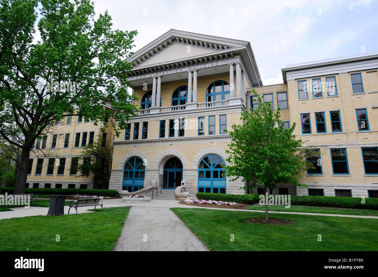 Verwaltung oder Old Main Gebäude an der Ball State University in der Stadt von Muncie, Indiana IN Stockfoto