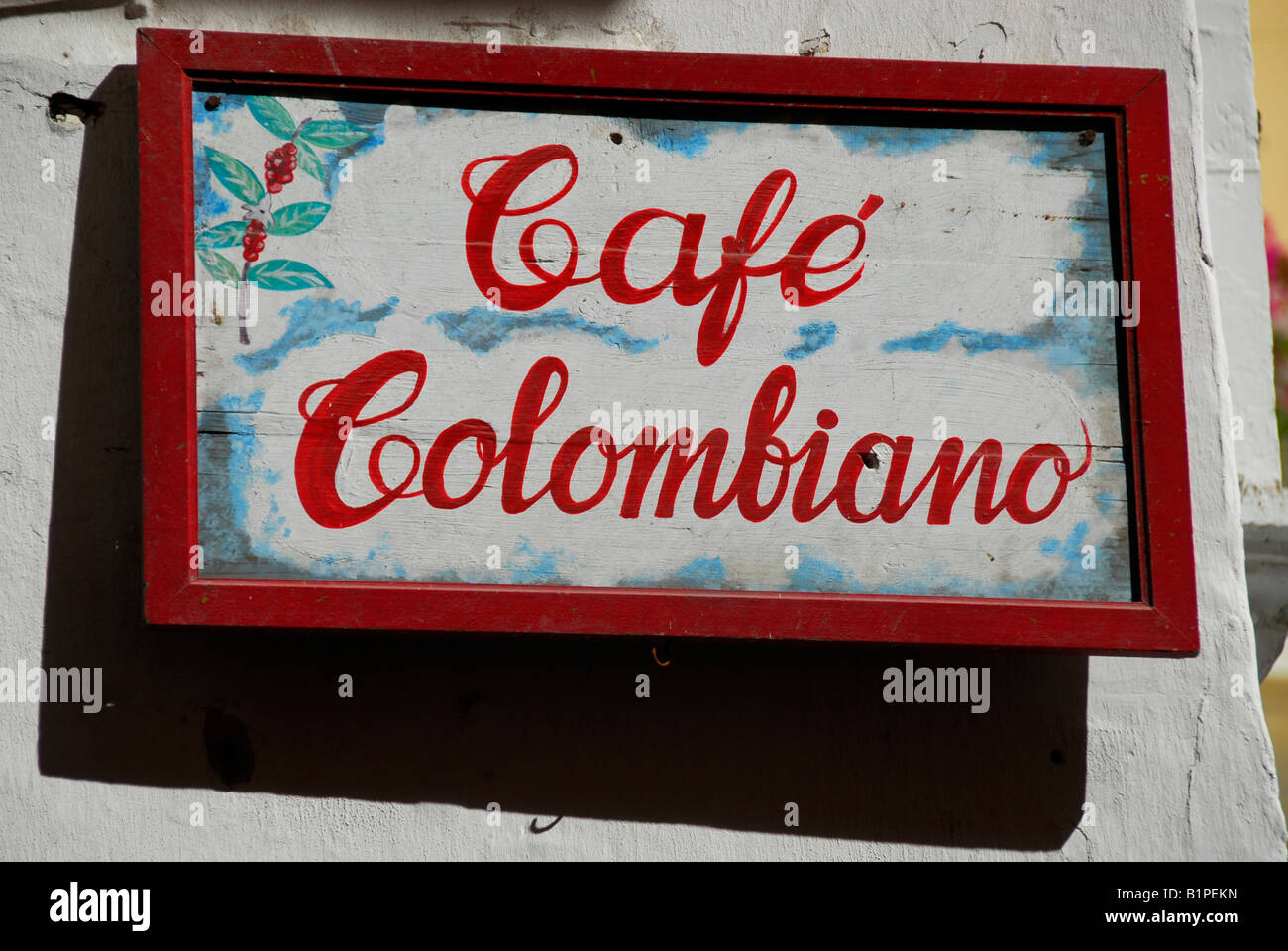 Cafe Colombiano Schild am Plaza de Santo Domingo Cartagena de Indias, Kolumbien Stockfoto